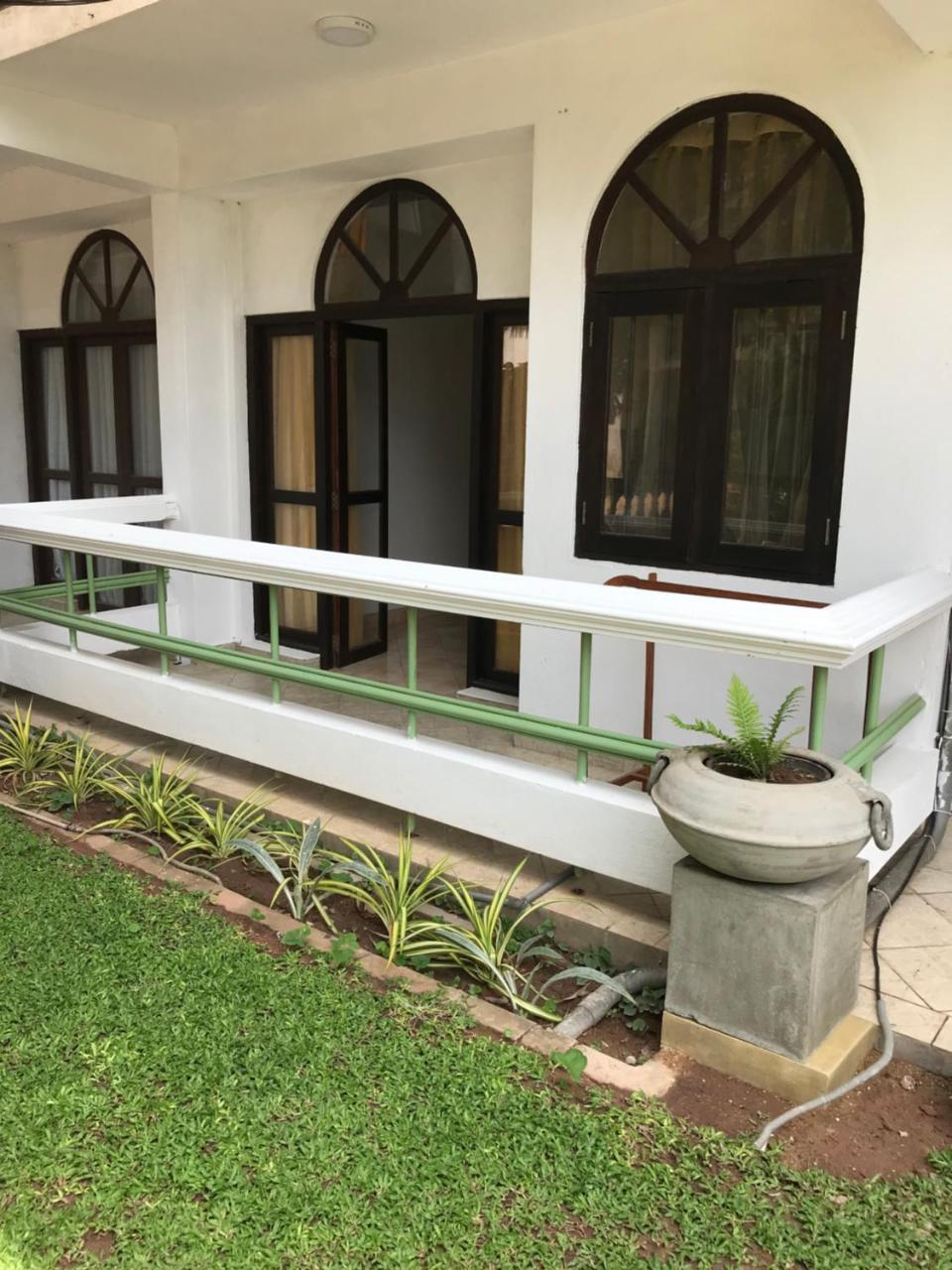 Romantic Garden Hotel Negombo Esterno foto